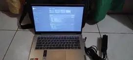 Laptop Lenovo Ideapad Slim 1 Ryzen 7320 8GB/256GB SSD