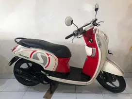 Scoopy Sporty Th.2914 kream!!