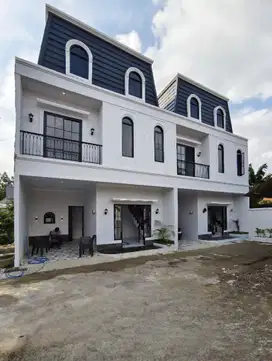 RUMAH BARU SIAP HUNI MODERN MINIMALIS CLUSTER STRATEGIS DI JAGAKARSA