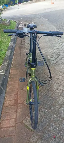 Sepeda lipat Polygon Urbano 5