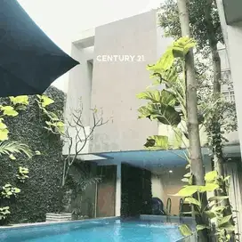 Dijual Rumah Mewah Design Unik Ada Kolam Renang Di Pesanggrahan