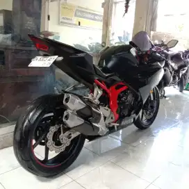 CBR 250 CC thn 2023 cash /kredit Bali dharma motor