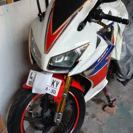 Jual motor Honda CBR 150cc