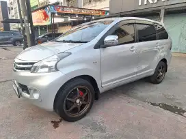AVANZA G AT AUTOMATIC 2012 SILVER