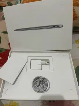 Laptop Macbook air 2020 tinggal pakai tidak ribet lgi krn i cloud