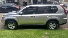 Nissan X-Trail 2010 Bensin