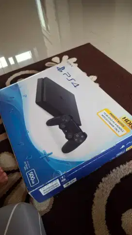 PS 4 500GB Jet Black