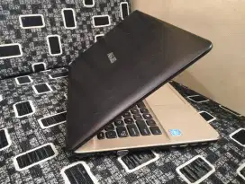 Laptop Asus x441m Intel n4000+ddr4 SSD 256 mantap buat kuliah kantoran