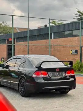 CIVIC FD2 Automatic 2.0