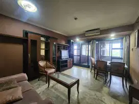 Dijual Murah Terluas 2+1Br luas 118m2 di Apartemen Grand Tropic