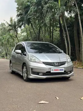 TDP5jt Jazz RS 2012 AT record honda