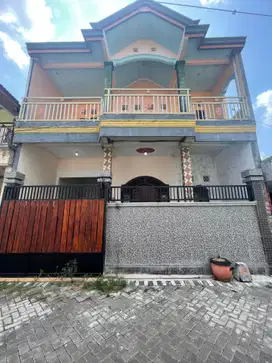Rumah 2 Lantai di Kebonsari Candi Sidoarjo