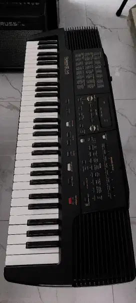 Keyboard Roland E-14