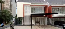 Rumah mewah view gunung