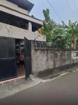 Tanah Hoek SHM di Komplek Perumahan Lokasi Strategis,Pulo Asem Jakarta
