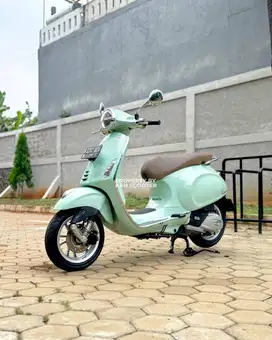 JUAL MURAH VESPA PRIMAVERA 150 iGET ABS FACELIFT 2022 MULUS