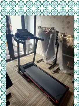Treadmill ekektrik New Mecca alat olahraga DBG-737