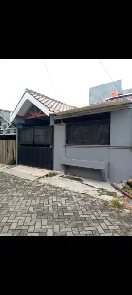 Jual rumah kawasan gading Serpong