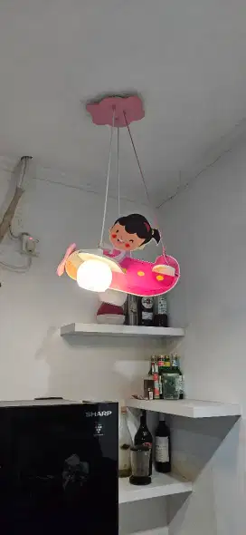 Lampu pesawat anak