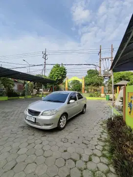 Toyota Vios 2004 Bensin