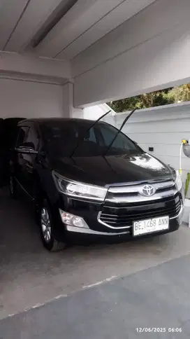 Innova v matic 2019 unit cakep poles cantik tinggal pakai