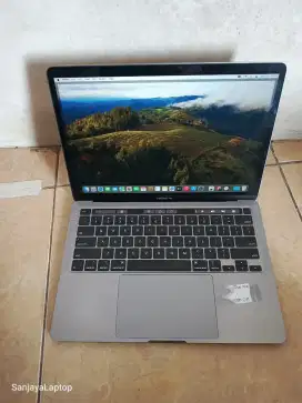 MacBook pro 13 2020 A2551 SSD 1 TB ram 16Gb mantap