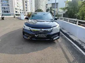 Nik 2017 Honda Accord VTIL Facelift Hitam record terawat sekali
