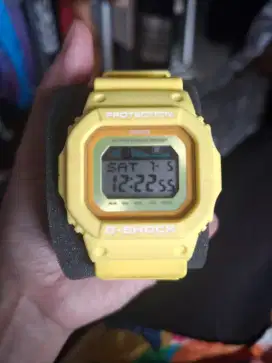JAM TANGAN G-SHOCK MODEL GLX-5600RT
