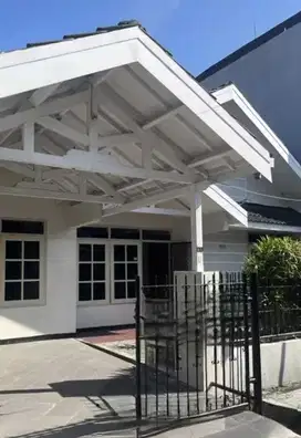Griya Babatan mukti wiyung  siap huni dkt wisata bukit mas