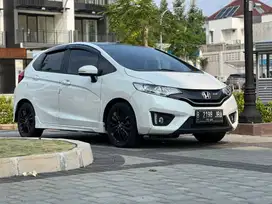 Honda Jazz RS Black Top Modulo Limited Edition  AT 2015