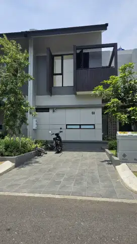 DIJUAL / OVER KREDIT RUMAH SUMMARECON BANDUNG