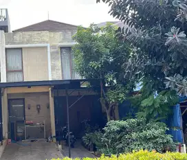RUMAH TOWNHOUSE JAGAKARSA