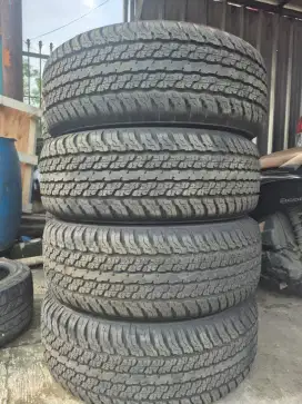 Ban copotan Hilux Yokohama geolandar G94 265/65 R17 98% 2025..4pcs