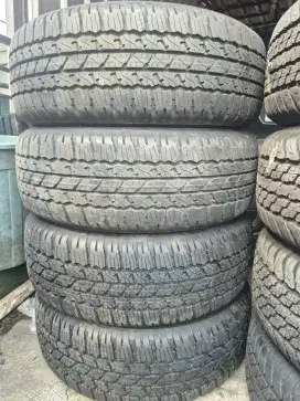Ban copotan Fortuner Bridgestoen duller A/T 265/65 R17 98% 2025..4pcs