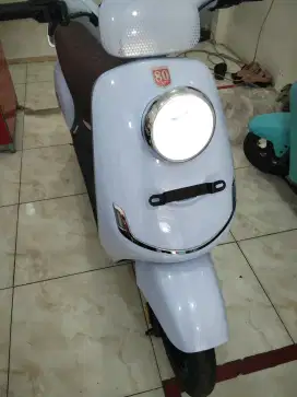 Motor listrik T80