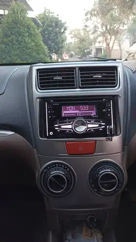 Dijual Great New Xenia 2016 low km