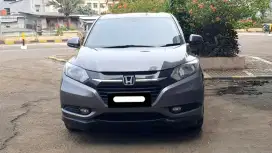 Km57rb honda hrv s matic 2017 pakai 2018 abu cash kredit bisa dibantu