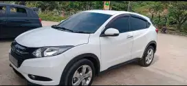HONDA HRV 1.5 E TAHUN 2015 AT