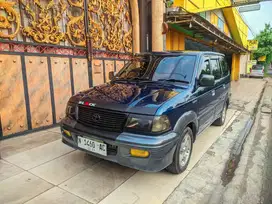 Toyota Kijang Krista 1.8 Plat N mujiono mobil bekas sekoto kediri