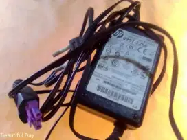Adaptor printer Hp type ourput 32Voltase dan 30voltase dan charger