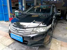 HONDA CITY E 1.5 MT 2011
JL.RAYA JEMUR SARI MOBIL 1717 SURABAYA