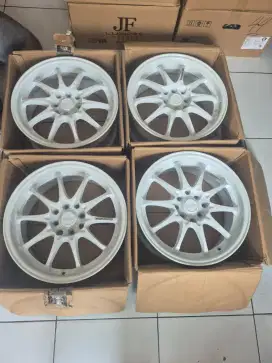 Velg volk rays Ce28 R16 pcd 4×114.3/100 lebar 7 et42..4pcs