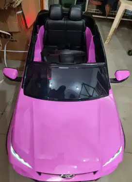 Mainan Kendaraan Anak Mobil Aki Fortuner PMB M 7588 ( Warna Pink )