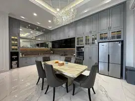 Rumah mewah posisi bagus di Alam Sutera