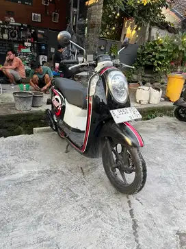 HONDA SCOOPY ESP ISS 2017