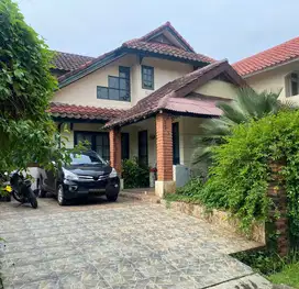 Dijual Rumah Bagus Siap Huni di Taman Rempoa Indah