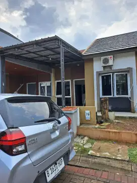 RUMAH DALAM CLUSTER DISEWAKAN BEBAS BANJIR