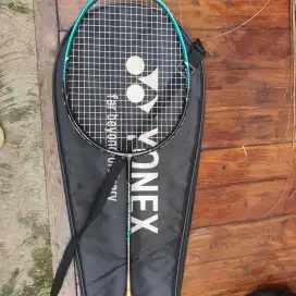 Raket yonex arcsaber tour 1000 original japan
