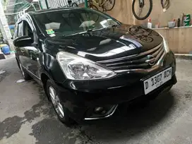 Dp 6jt Nissan Grand livina XV Matic 2014 Hitam Mulus