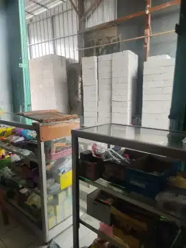 Supir toko material